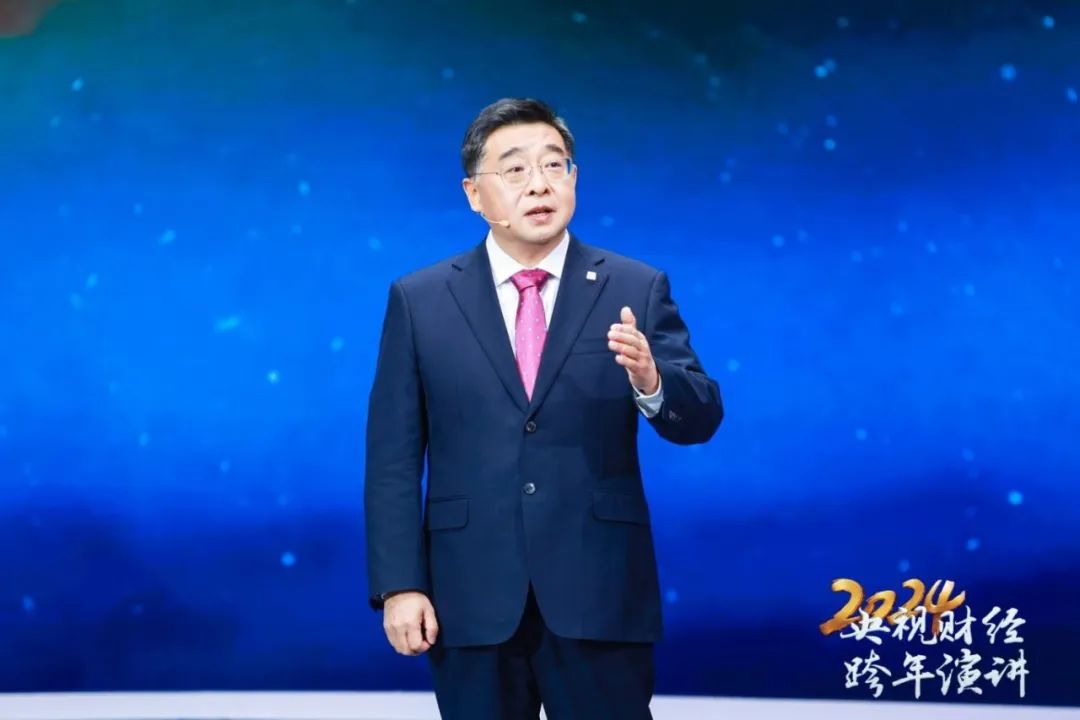 央视跨年演讲 | 杨东升：以一臂之力造福人类