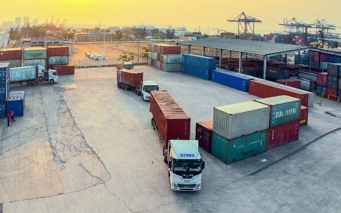 从技术到生态:三亿体育新能源重卡构建海南港口绿色运输闭环